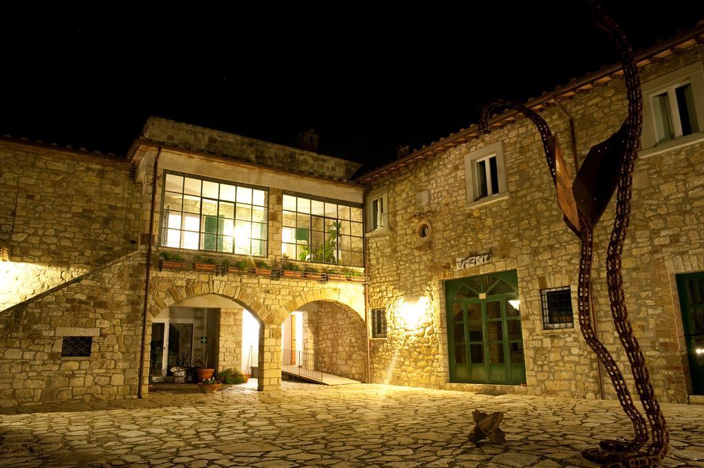Agriturismo Tenuta Conti Faina Fratta Todina الغرفة الصورة