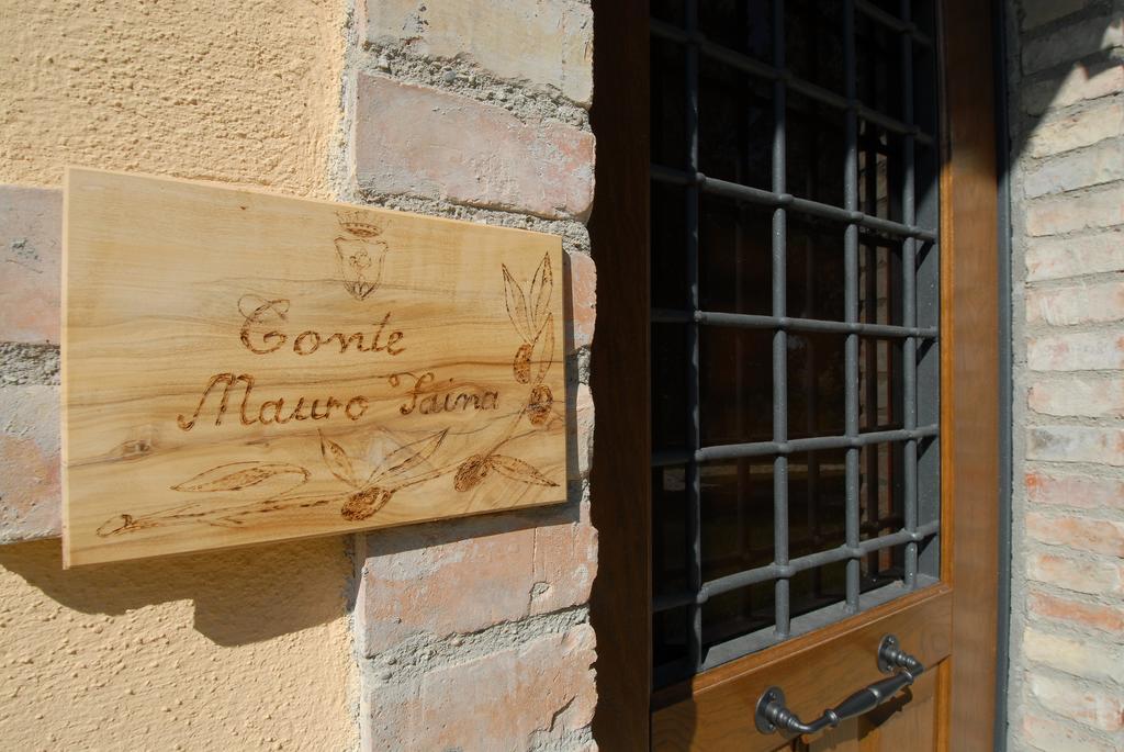 Agriturismo Tenuta Conti Faina Fratta Todina الغرفة الصورة